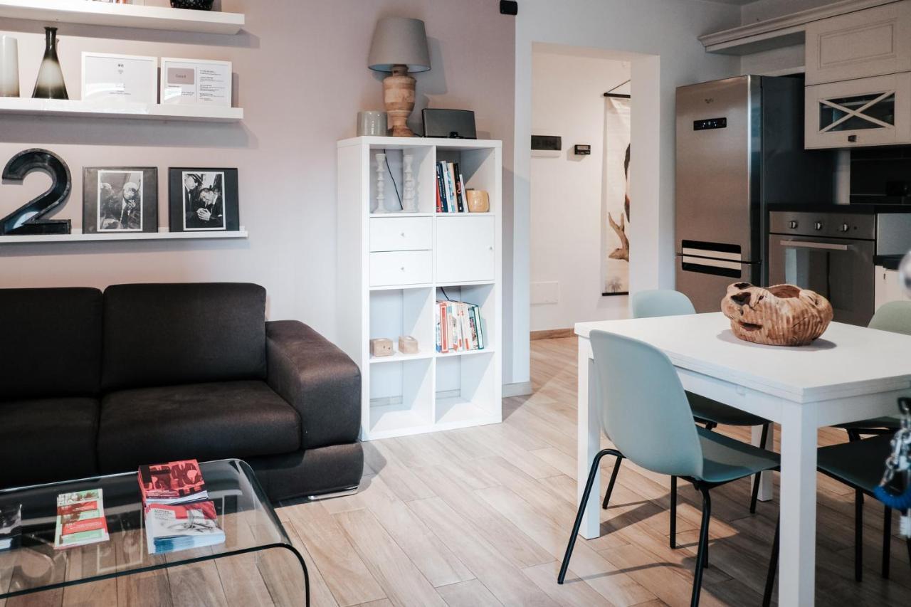 Tra Le Case Di Reggio - Passo Buole Reggio Emilia Exterior foto